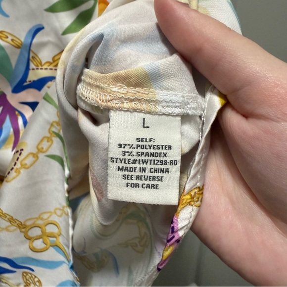 Aura White Cream Graphic Relaxed Button Down Shirt - Picture 6 of 7